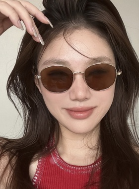 2025新款法式高质感金属老钱风