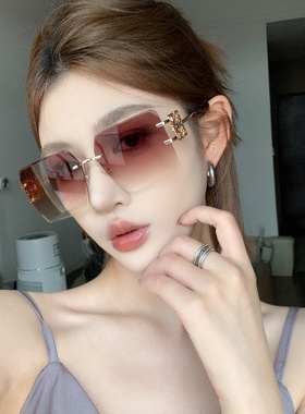 2026方形无框渐变茶色防UVB墨镜