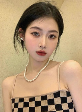 博主fever同款施家正圆珍珠项链女法式轻奢小众时尚复古锁骨颈链