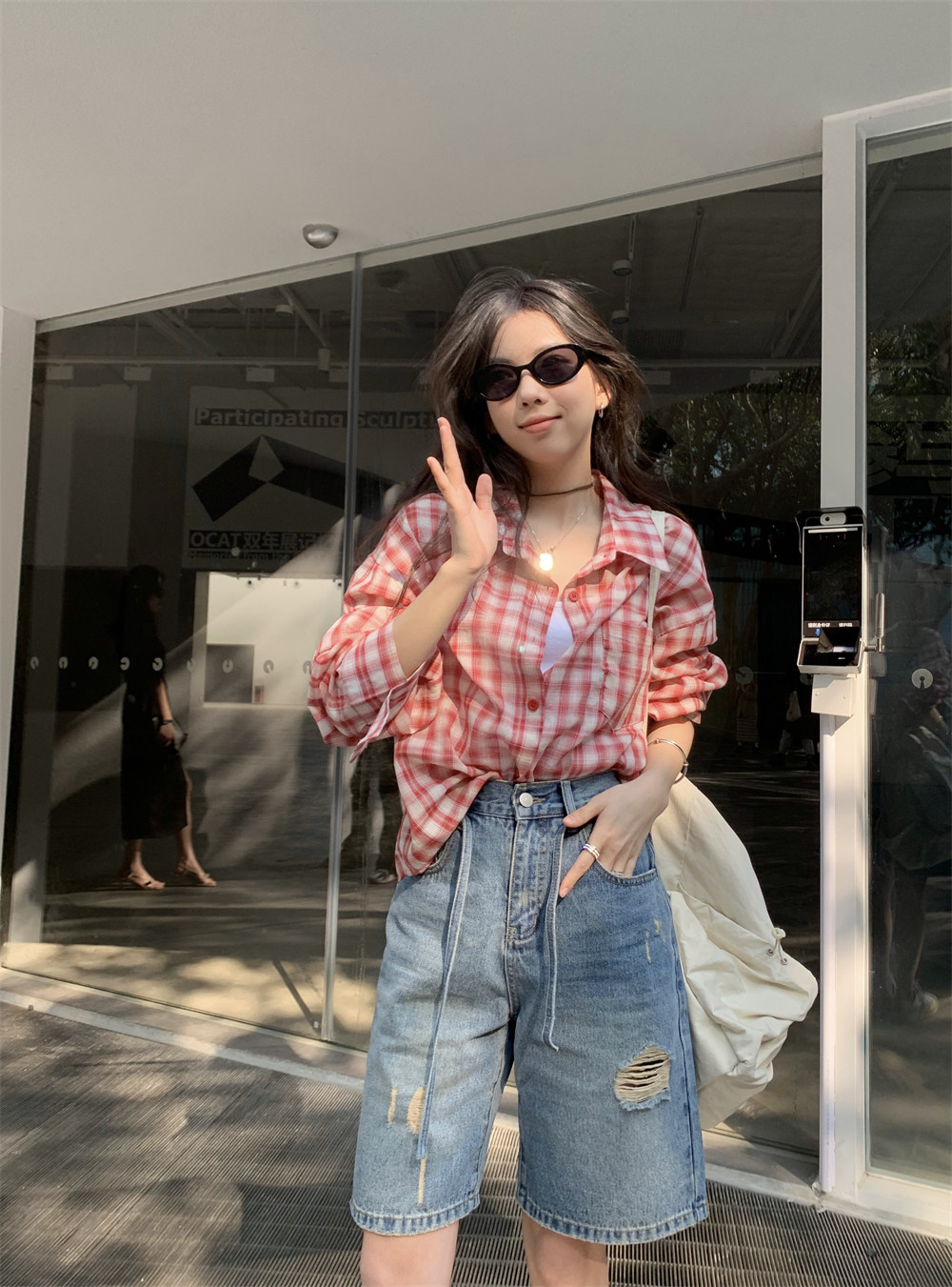 荒荒家 小众腰绳牛仔短裤2025夏季新款高腰毛边破洞直筒休闲裤女,淘宝优惠券,粉丝福利购,淘宝优惠卷