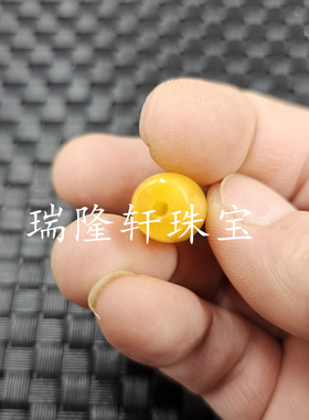 黄玉路路通玉石挂件石英岩玉