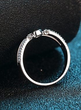 D色10分莫桑石925纯银镀铂金女戒指圆包钻戒