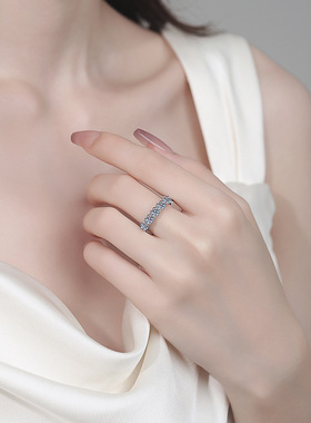 D色1.5克拉莫桑石戒指S925纯银