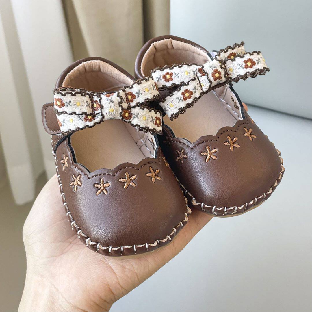 春秋季婴儿鞋男女宝宝0-1岁小皮鞋不掉跟软底公主鞋学步鞋6-12月9