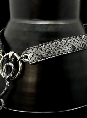 【生动的面容】欧美朋克风夸张蛇皮项链choker颈链黑色个性项圈