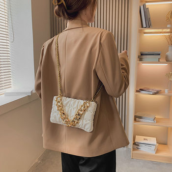 ກະເປົ໋າຮູບສີ່ຫຼ່ຽມມົນຂະໜາດນ້ອຍແບບກະເປົ໋າແບບກະເປົ໋າແບບກະເປົ໋າຂະໜາດນ້ອຍ plaid ຂ້າມຊາຍແດນເອີຣົບ ແລະອາເມລິກາ 2021 2021 ໃໝ່ ins texture one-shoulder trend crossbody bag for women