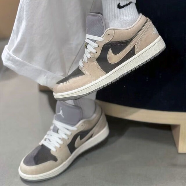 Nike AJ1 ເກີບບ້ວງສີນ້ໍາຕານຕ່ໍາສຸດສໍາລັບຜູ້ຊາຍແລະແມ່ຍິງ