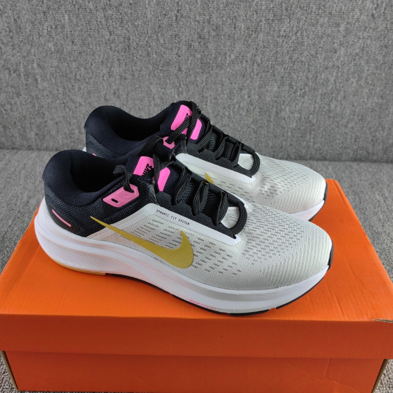 Nike耐克女 Zoom Structure 24 气垫透气减震公路跑鞋 DA8570-001 - 图0