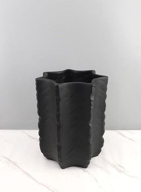 现代简约黑色树脂干花插花花器装饰摆件电视柜餐厅软装家居