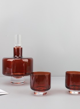 北欧创意透明玻璃红酒醒