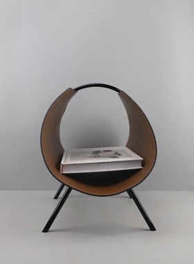 现代极简金属皮革卷筒书架杂志架书房卧室客厅样板间软装家居饰品