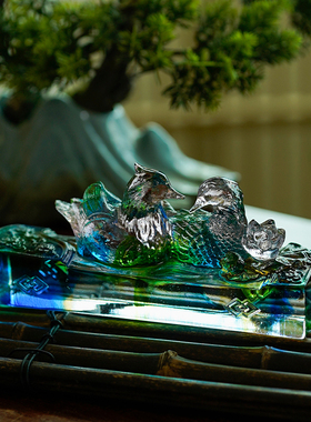 琉璃双心鸳鸯戏水桌面摆件