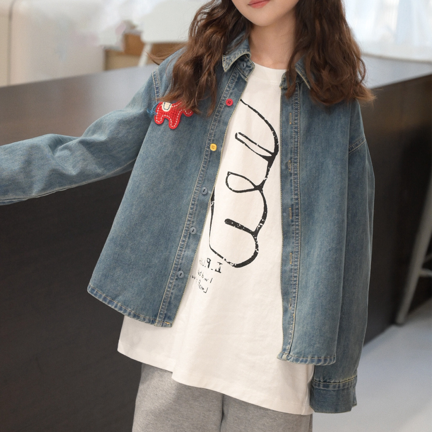 女童春装马儿牛仔衬衫2026新款洋气儿童百搭休闲衬衣男童外套,淘宝优惠券,粉丝福利购,淘宝优惠卷