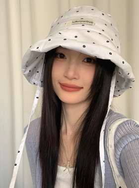 韩系甜美白色花朵渔夫帽子女