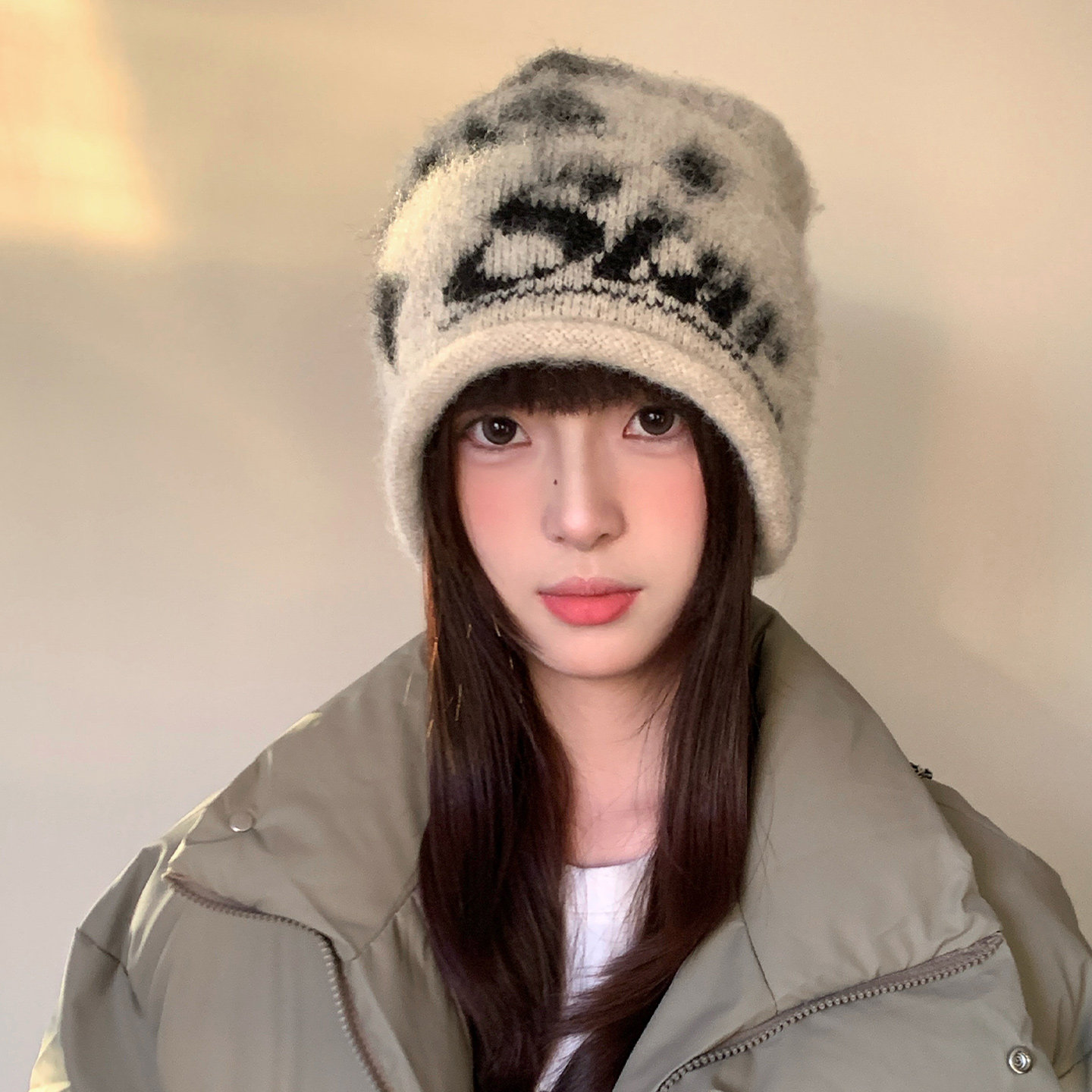 含羊毛卷边字母针织堆堆帽子女冬大头围显脸小护耳冷帽保暖毛线帽,淘宝优惠券,粉丝福利购,淘宝优惠卷