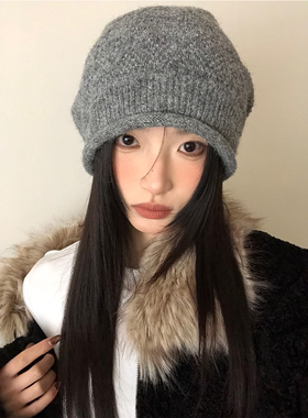 含羊毛灰色针织堆堆帽子女款