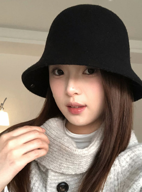 法式赫本风翻檐纽扣毛毡帽子女