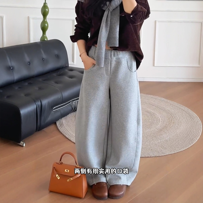 灰色弯刀运动卫裤大码休闲阔腿裤子女秋季流行风格香蕉镰刀梧桐裤 - 图0