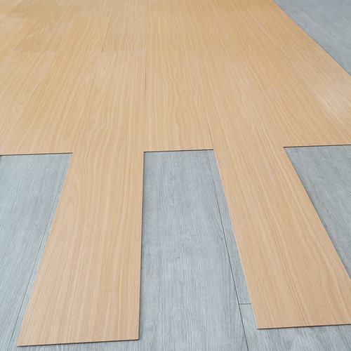 加厚仿木地板贴自粘家用PVC地板革地面翻新改造地砖地贴防滑地垫 - 图1