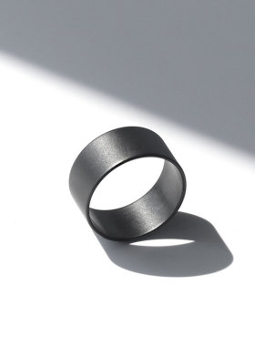 陶瓷情侣对戒不褪色不过敏