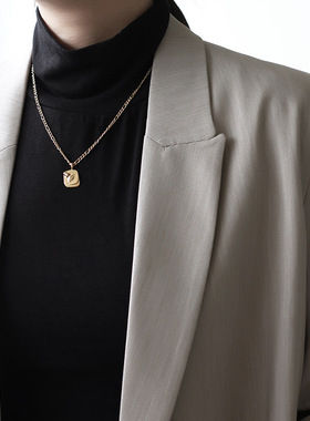 重口味人脸立体方块钛钢锁骨链