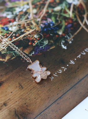 love森系爱心天然贝母钛钢锁骨链