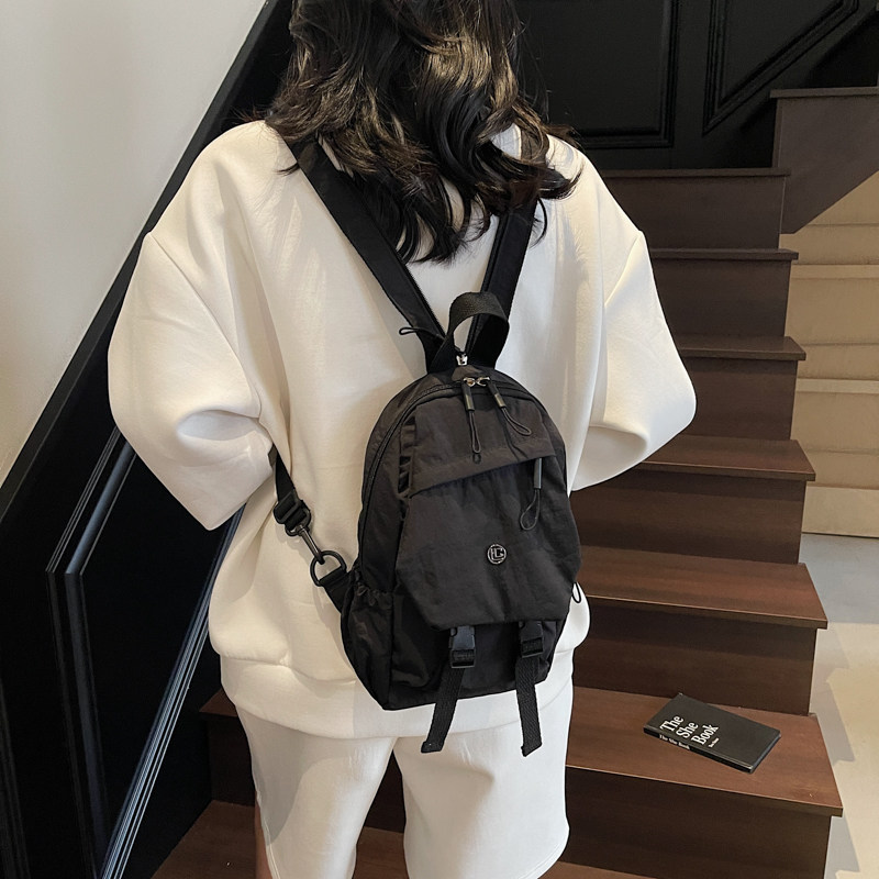 新款女双肩包小登山包防水多功能单肩包轻便胸包通勤外出旅行背包,淘宝优惠券,粉丝福利购,淘宝优惠卷