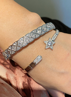 重工珠宝彗星开口纯银手镯