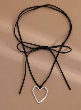 New Goh Black Velve Big Hear Pendan Choker Necklace for Wome