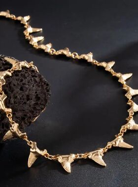 Punk Meal Shark Teeh Collarbone Necklaces for Women Men Hiph