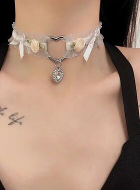 Punk Harajuku Sex appeal Simple Lolia Maid Lace Black and wh