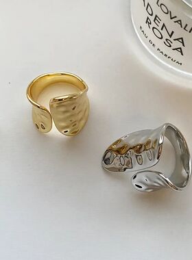 2026 New Minimalis Gold Color Rings for Women Couples New Fa