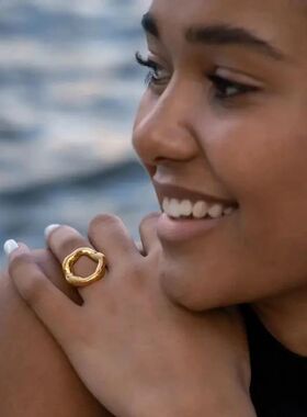 Fashion Vinage Unique Circle Moif Ring Meled Texure Deail Ri