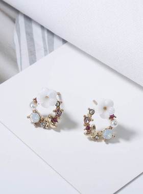 Cute Korean Personality Small Flower Stud Earrings For Women