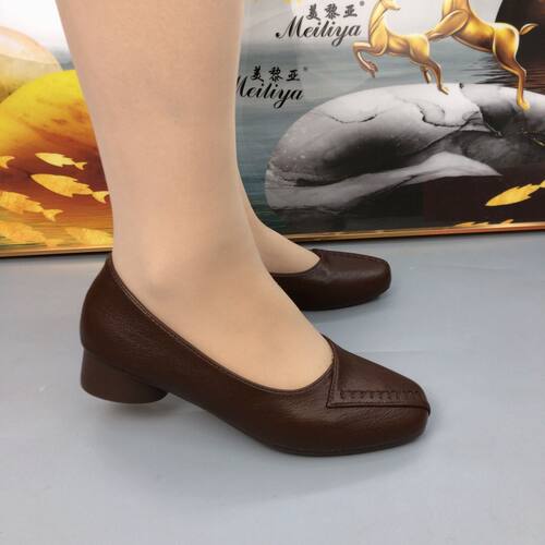 浅口真软皮单鞋女2026春夏新款方头单鞋低跟复古小皮鞋软底妈妈鞋 - 图2