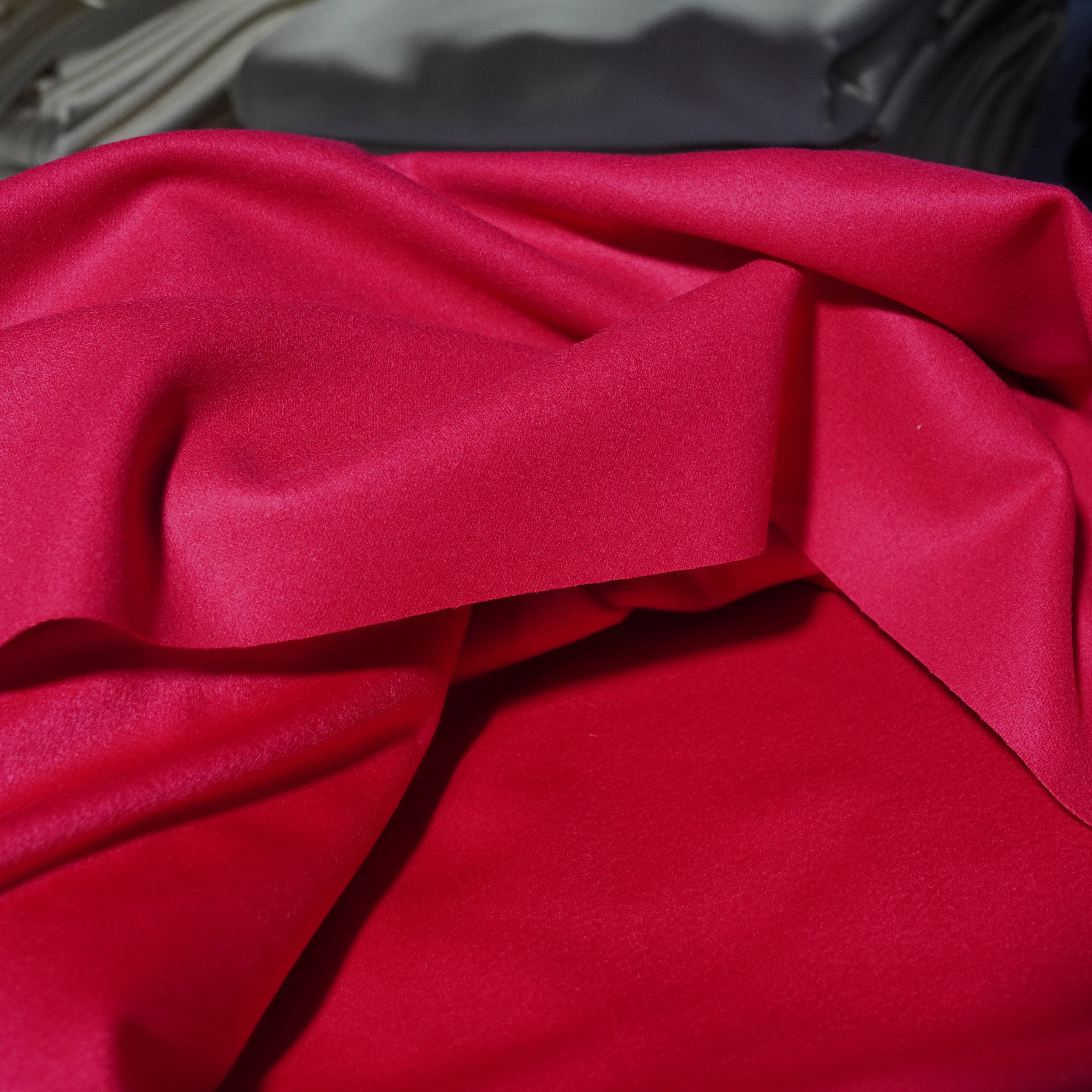 115号松叶牡丹红精仿单面 自然水波纹 50%羊绒50羊毛% 540g/3m,淘宝优惠券,粉丝福利购,淘宝优惠卷