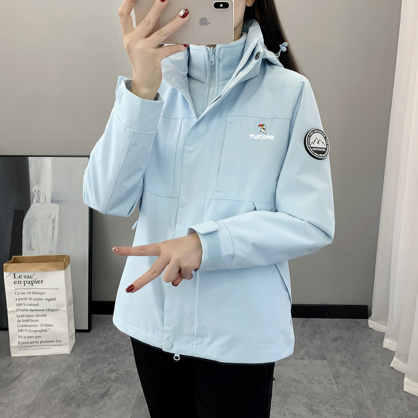 啄木鸟户外冲锋衣女三合一可拆卸防风防水加厚滑雪登山服夹克外套