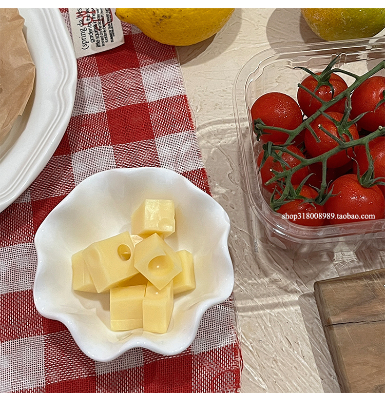 走失的blue 法式纯白酱料碗复古花边陶瓷小食碗小吃碟高级感餐具