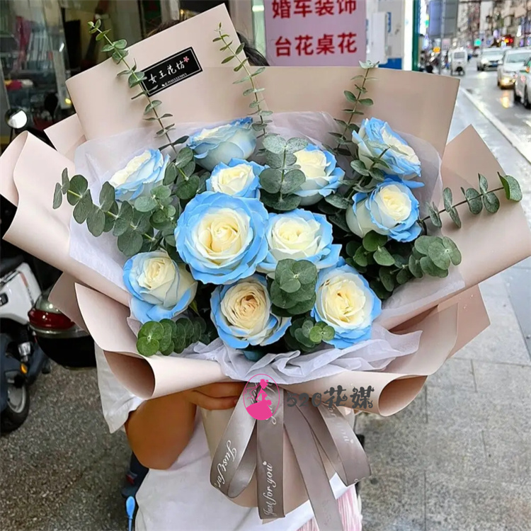 广东东莞市清溪塘厦凤岗大岭山同城鲜花店配送38节玫瑰给女友老婆