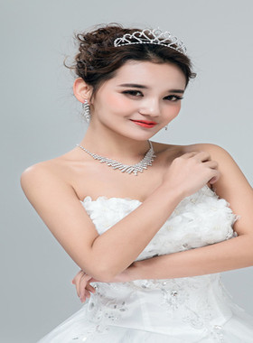 新娘饰品三件套装水钻皇冠礼服