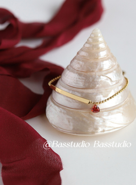 Basstudio简约气质红色爱心钛钢手链女小众高级轻奢闺蜜手环百搭