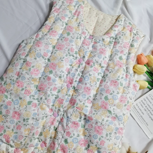 Хлопковый утепленный зимний жилет, 25 года, свободный крой, цветочный принт