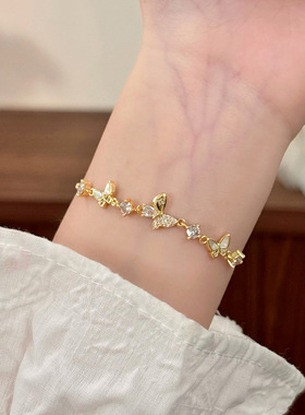 时尚小众甜美通勤百搭高级感镶锆贝壳蝴蝶手链抽拉简约气质手饰女