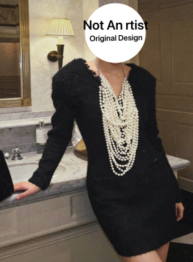 法式复古深V瀑布式多层塑料珍珠层叠项链女小众设计感夸张感颈链