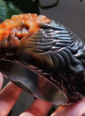 传承级典藏品 纯天然巴西玛瑙雕刻手镯  高级黑红撞色 大师高工60