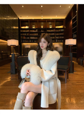 Softopia2026【顶奢】围巾女冬季新款狐狸毛连帽羊毛韩版毛呢皮草