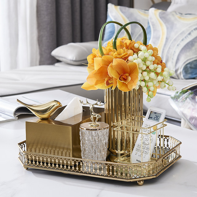 Modern light luxury style metal tissue box coffee table decoration