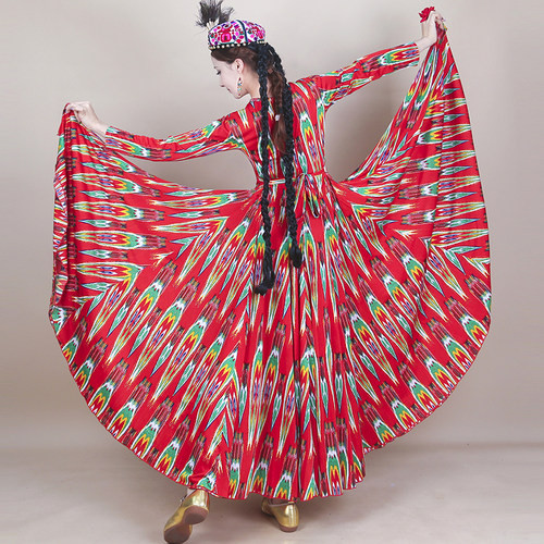 新疆舞蹈演出服民族特色艾德莱斯裙维吾尔族舞台大摆连衣裙720度 - 图3