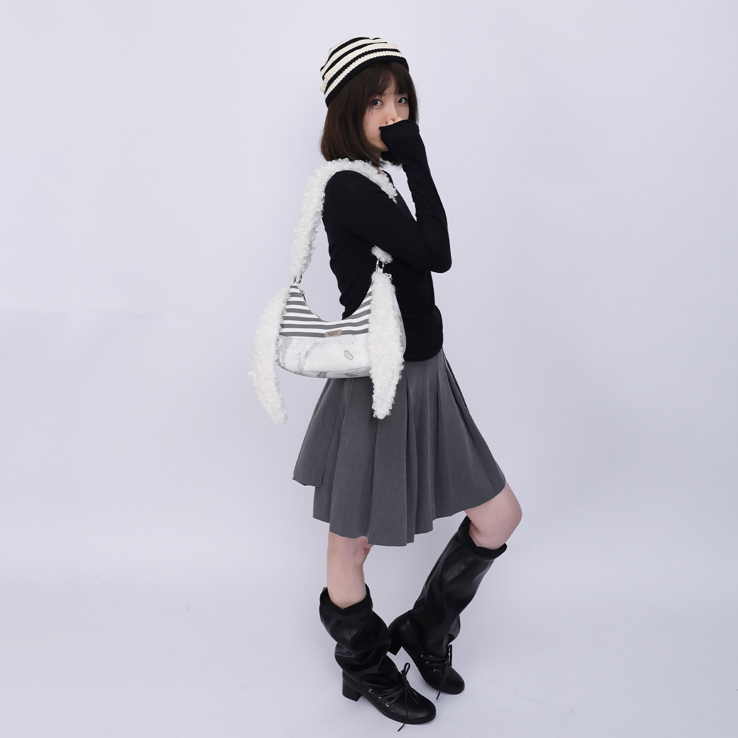 Rebirth野生设定原创设计腋下包女2025冬兔子毛绒百搭通勤斜挎包,淘宝优惠券,粉丝福利购,淘宝优惠卷