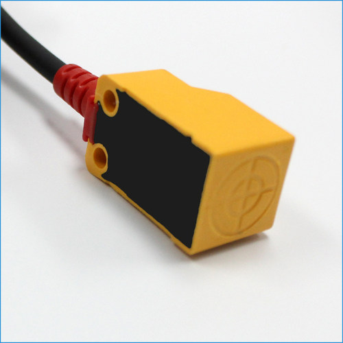 嘉准F&C接近开关F3N-17TN05-N/N2/P/P2 R2M三线NPN常开PNP常闭24V - 图1